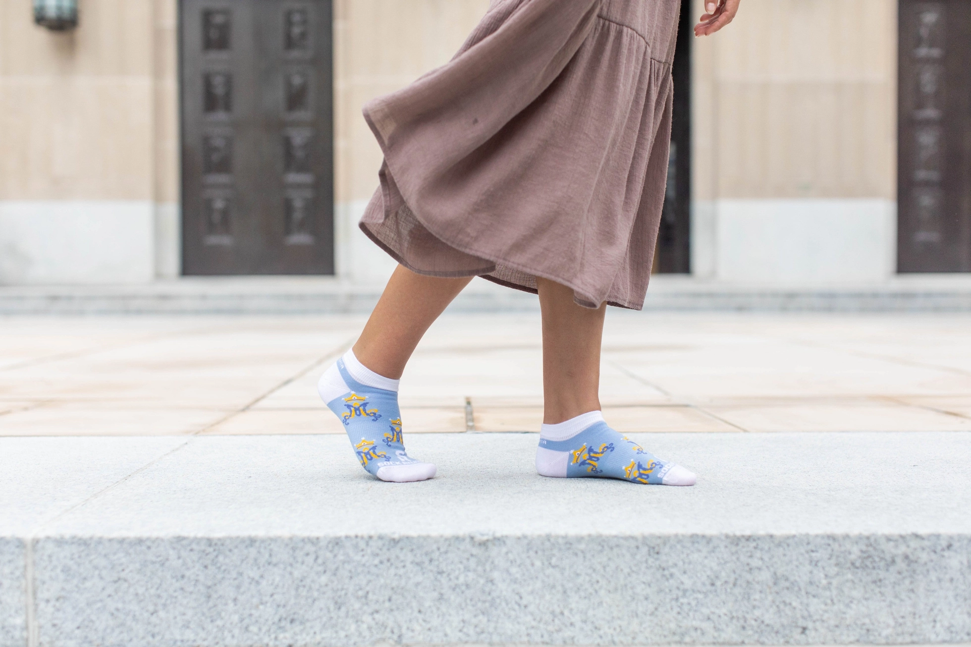 Marian Monogram No Show Socks - Image 3